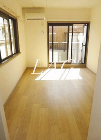 居室・リビング　洋室のお部屋です。