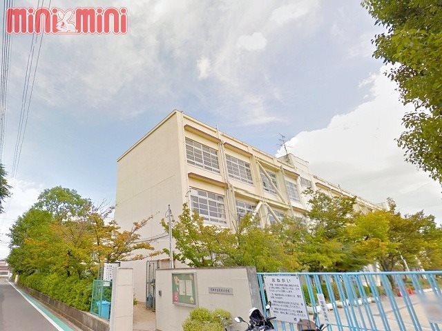 小学校　尼崎市立武庫小学校（小学校）まで521m