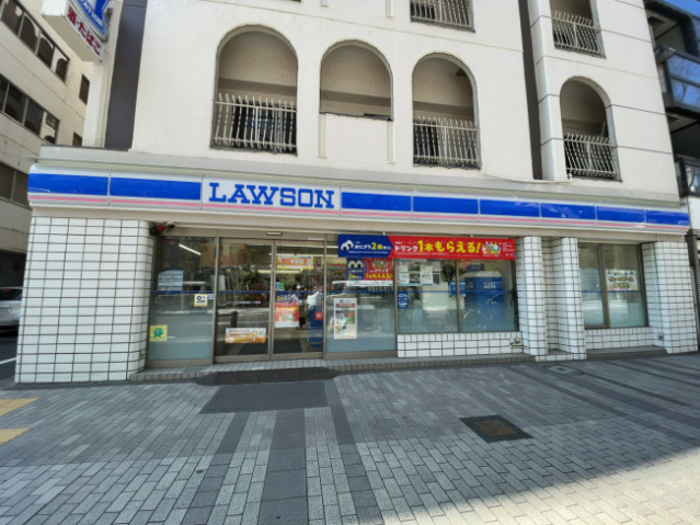 コンビニ　ローソン日本橋浜町二丁目店（コンビニ）まで311m
