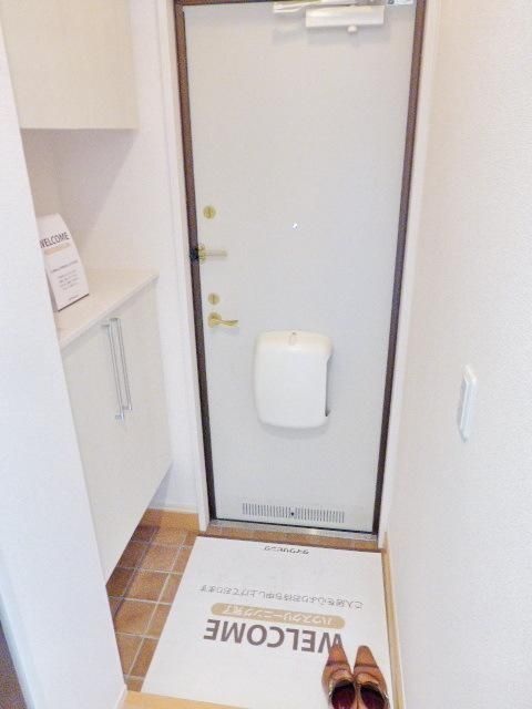 玄関　★玄関ホール・上下収納です★