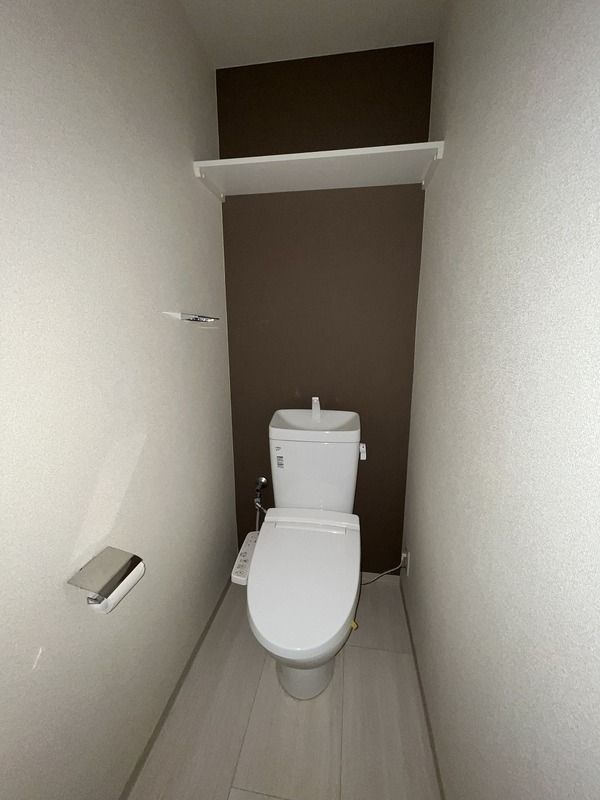 トイレ　落ち着いたトイレです