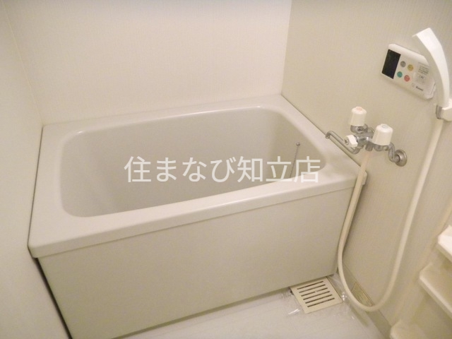 バス・シャワールーム　同型写真