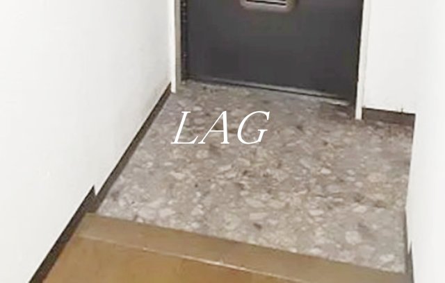 玄関　玄関です。