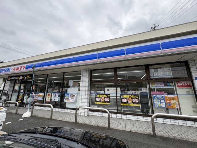 コンビニ　ローソン・ポプラ　中野東店（コンビニ）まで457m