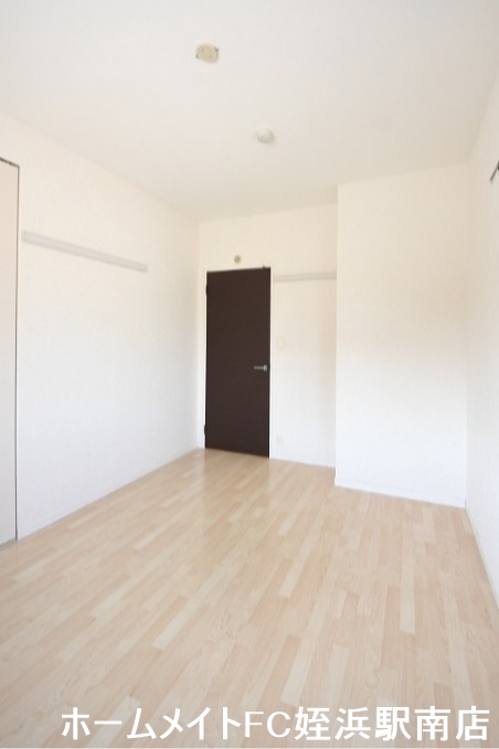 その他　★独立部屋は寝室や子供部屋に♪★別部屋参考写真