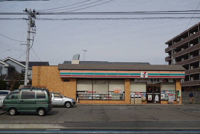 コンビニ　セブンイレブン新潟新和南店（コンビニ）まで520m
