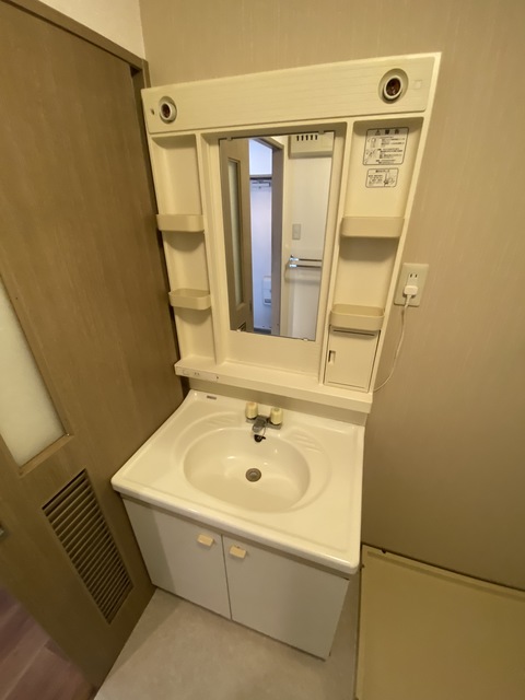 洗面設備　独立洗面嬉しいですね