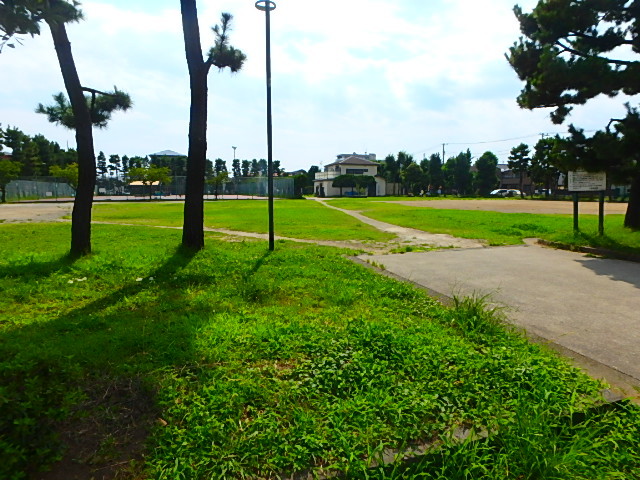 公園　塩焼中央公園（公園）まで758m