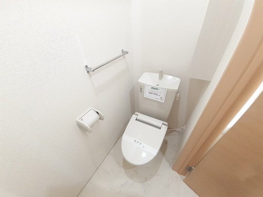 トイレ　清潔感のあるトイレです