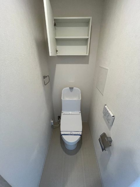 トイレ　別号室参考写真