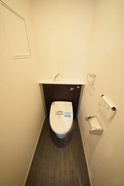 トイレ　★お部屋探しは株式会社タウンハウジング東京まで★