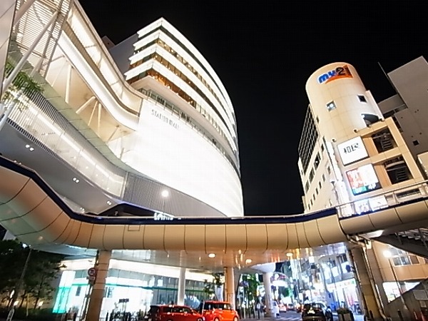 ショッピングセンター　高島屋新館（ショッピングセンター）まで800m