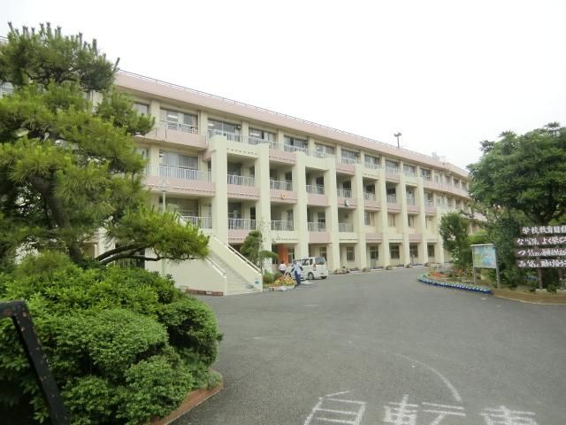 小学校　夏見台小学校（小学校）まで410m