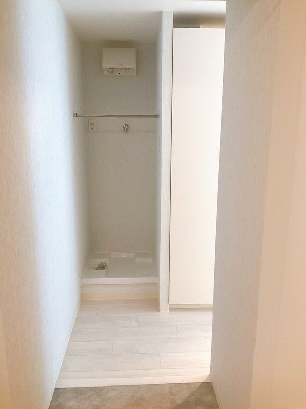 玄関　物件画像