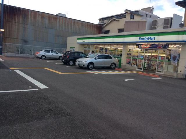 コンビニ　ファミリーマート堺南清水町店（コンビニ）まで260m
