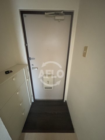 玄関　アーク玉津橋　玄関