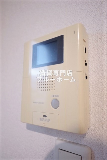 セキュリティ　モニター付きインターホン！