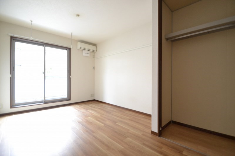 その他部屋・スペース　明るく綺麗な洋室☆