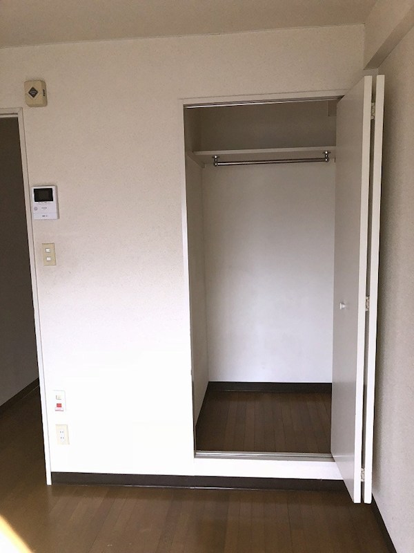 収納　現況優先