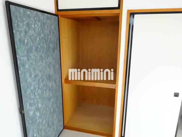 収納　２段の押入れです。