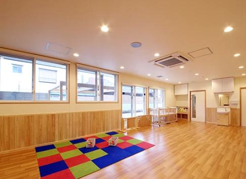 幼稚園・保育園　にじのいるか保育園千石第二（幼稚園・保育園）まで182m