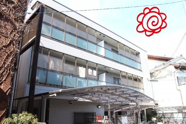 建物外観　外観は落ち着いています