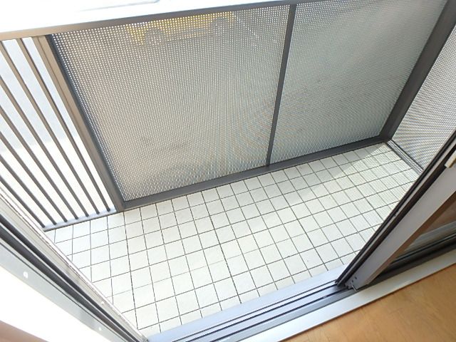 バルコニー　南向きのバルコニー