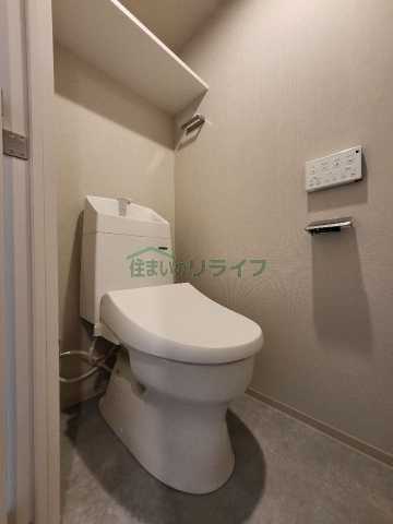 トイレ　別部屋参考写真となります