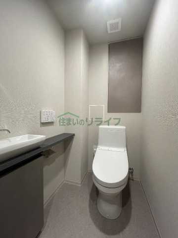 クレストコート中野富士見町のトイレ写真