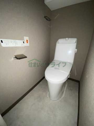 コンフォリア西早稲田のトイレ写真