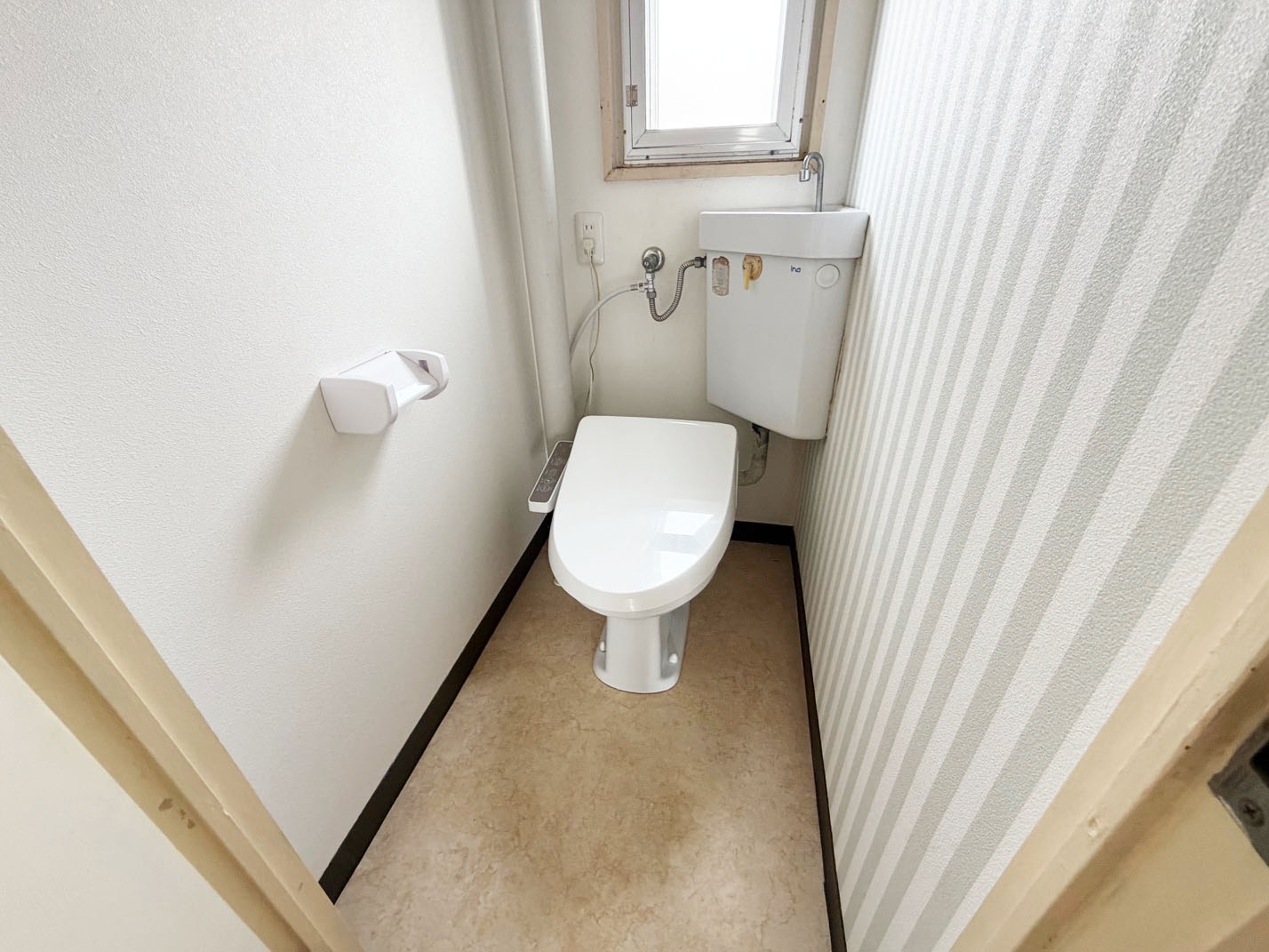 馬堀台団地12号棟のトイレ写真
