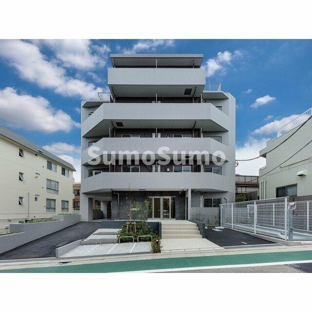 建物外観　外観は落ち着いています