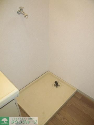 その他　室内洗濯機置場完備