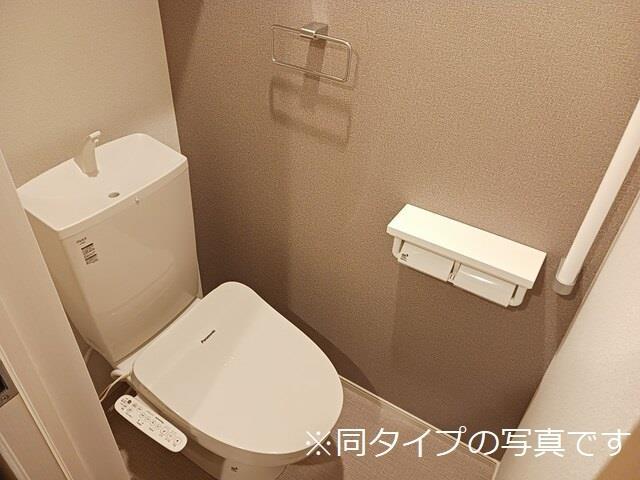 トイレ　※同タイプ