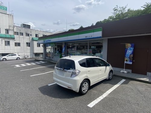 コンビニ　ファミリーマート 恵那インター店（コンビニ）まで1469m