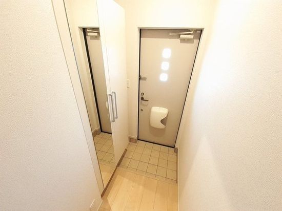 クラリスの玄関写真