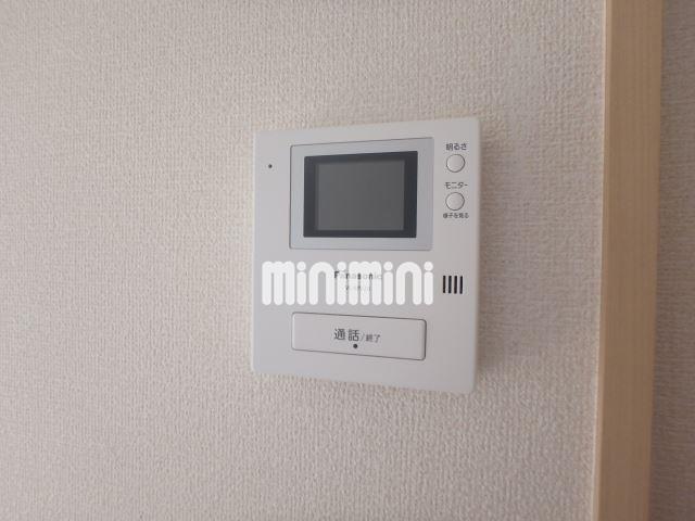 セキュリティ　来客の確認ができるＴＶ付きモニターホンです。