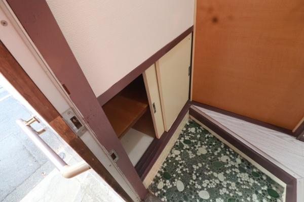 若久三丁目戸建の玄関写真