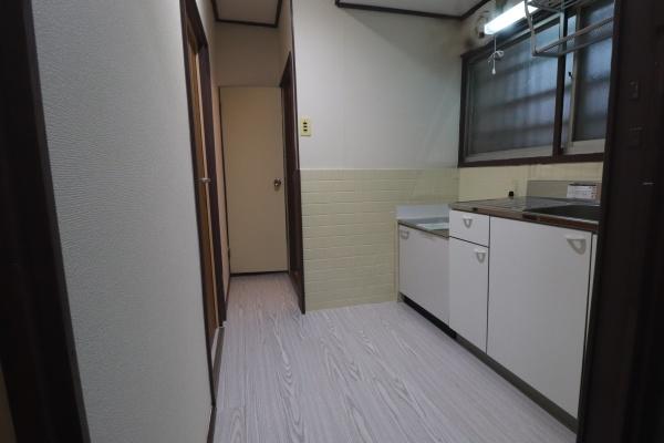 若久三丁目戸建の居間写真