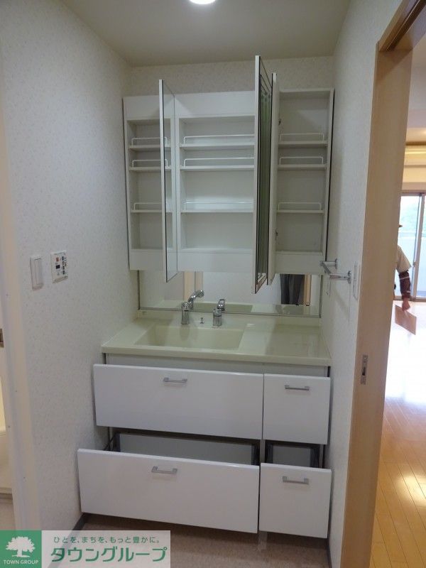 T s garden北柏2号棟の内装写真