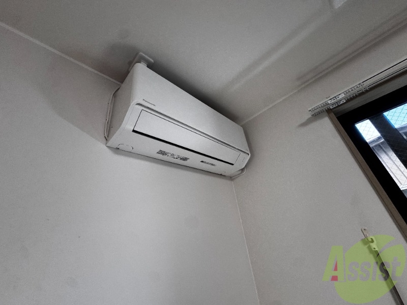 その他設備　こちらはエアコンです。これで夏も冬も快適に過ごせますね。