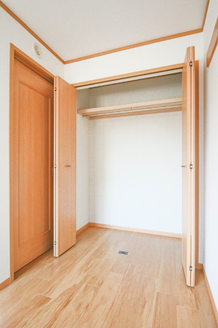 収納　同じ敷地内の別のお部屋