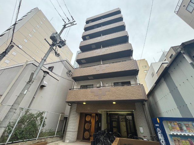 地下鉄御堂筋線 本町駅 徒歩6分 築30年