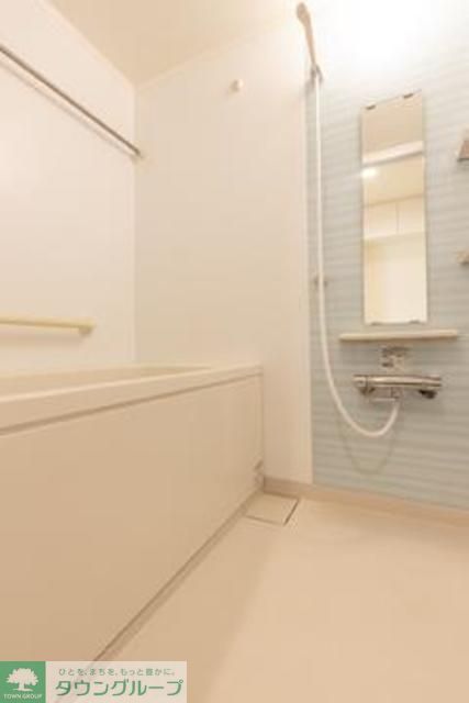 バス・シャワールーム　※写真は同タイプ住戸です。
