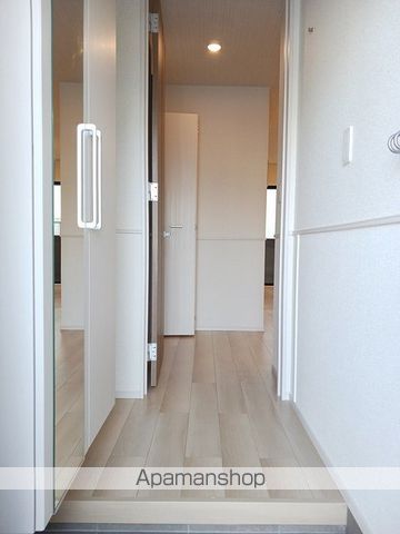 遠州鉄道 新浜松駅 徒歩42分 2階建 築3年の玄関写真