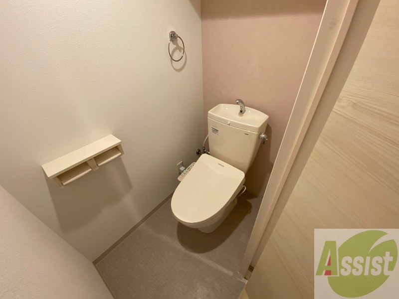 サクラブール栄通のトイレ写真