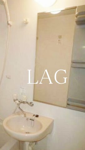 洗面設備　洗面台です。