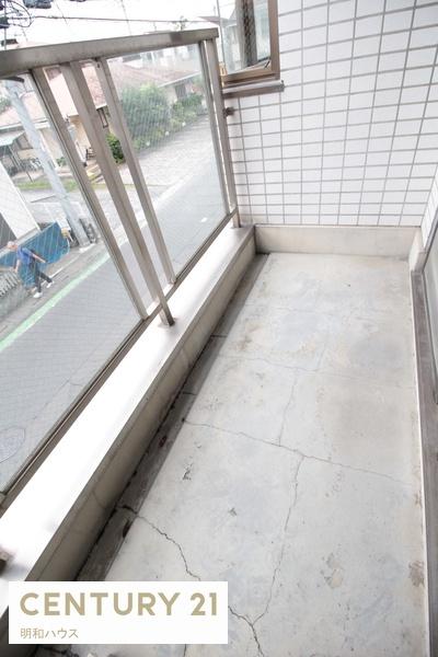 バルコニー　南向きにつき陽当たり良好です◎