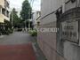 小学校　文京区立駒本小学校（小学校）まで596m