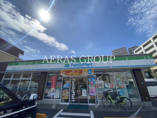 コンビニ　ファミリーマート 葛飾鎌倉三丁目店（コンビニ）まで285m